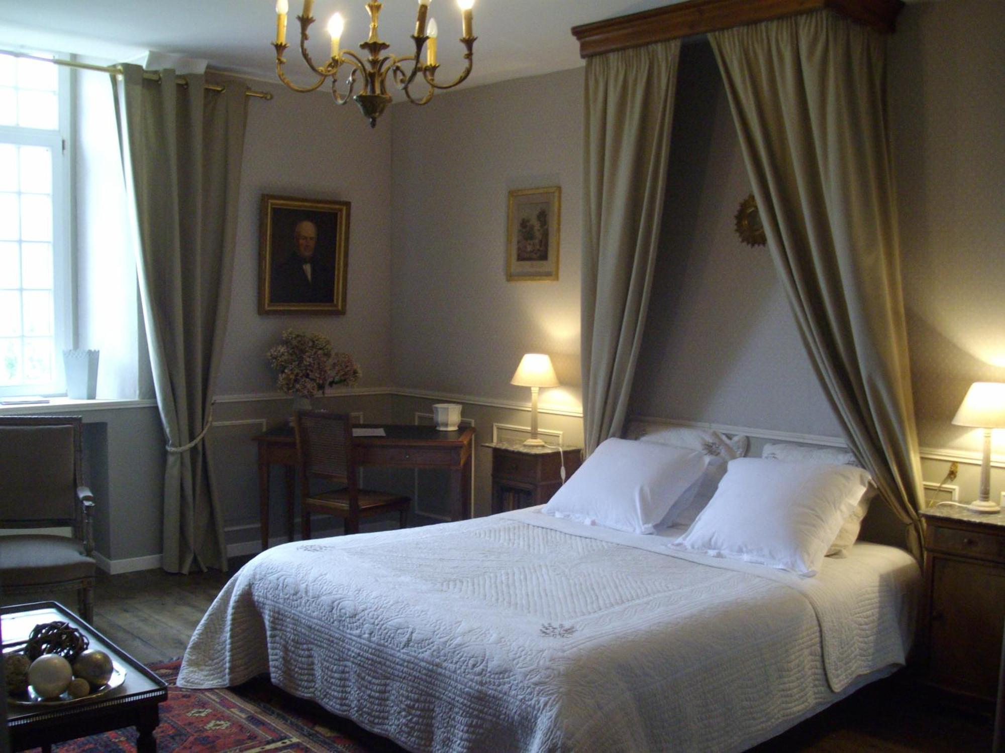 サン・マロ Manoir De La Baronnie Bed & Breakfast エクステリア 写真