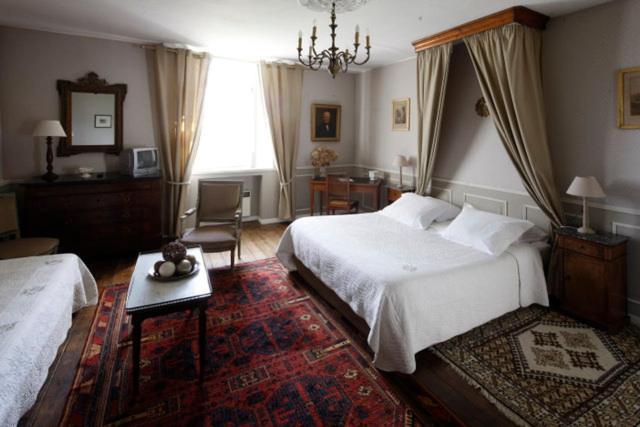 サン・マロ Manoir De La Baronnie Bed & Breakfast エクステリア 写真