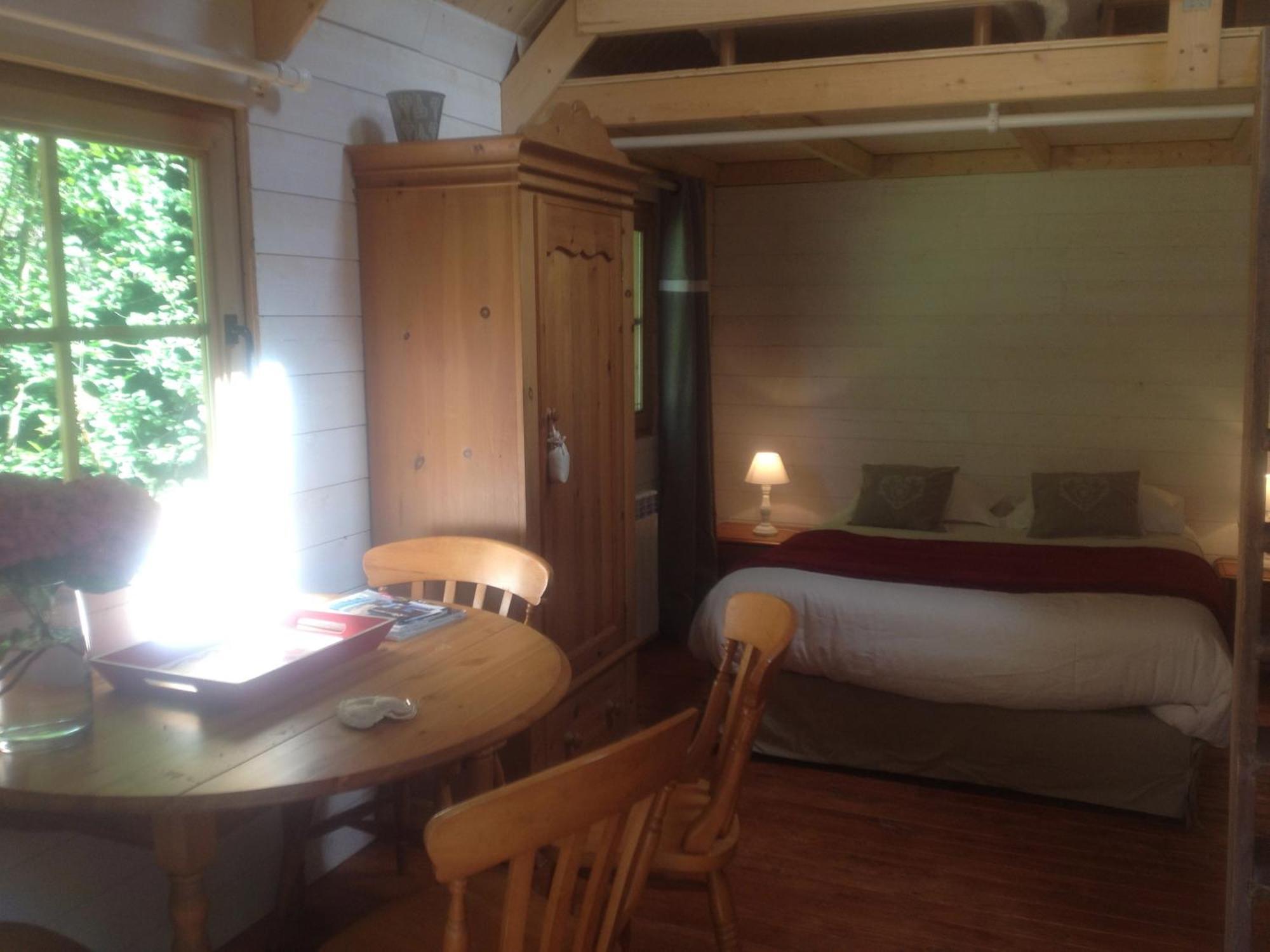 サン・マロ Manoir De La Baronnie Bed & Breakfast エクステリア 写真